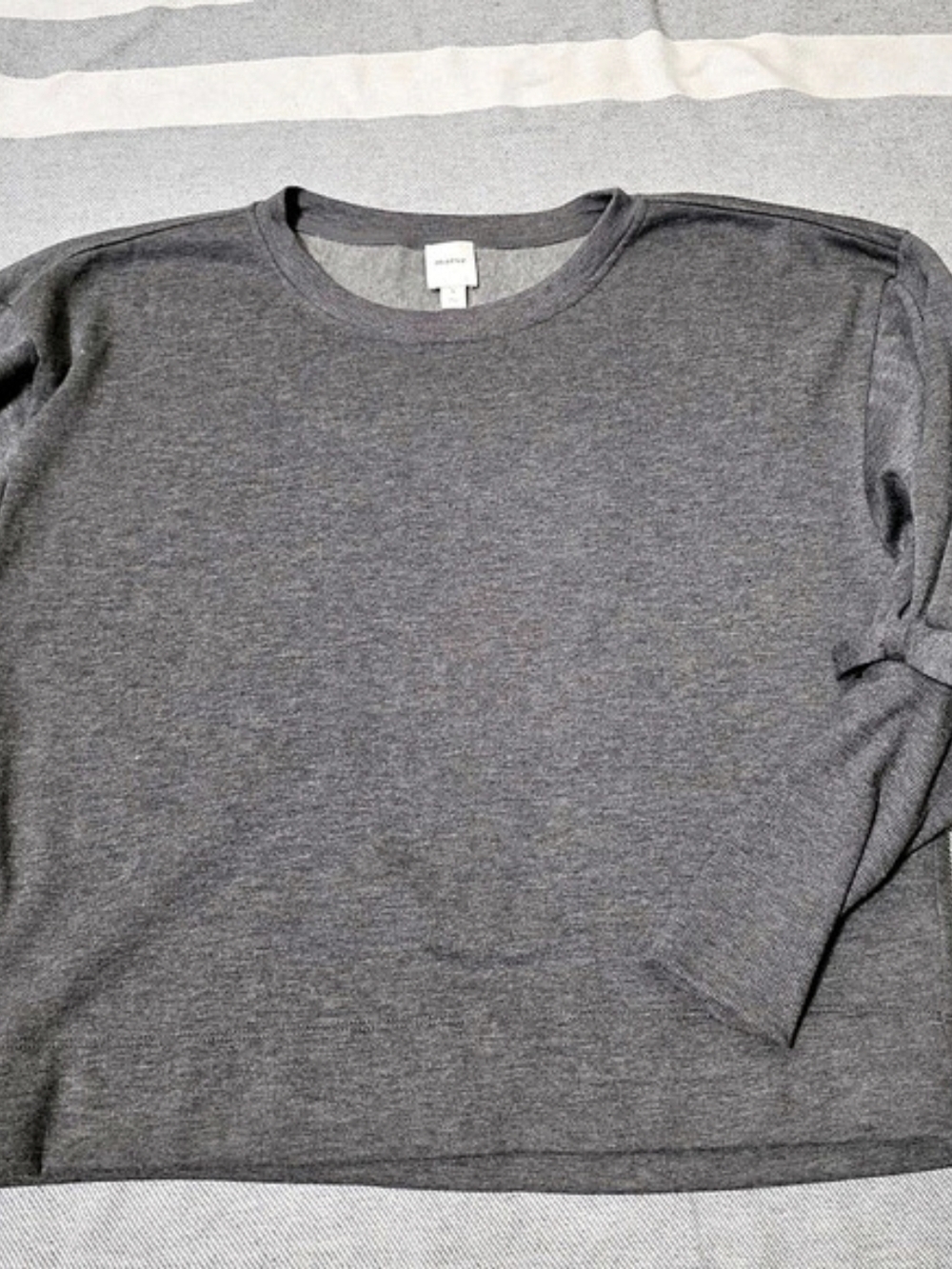 Anthropologie Maeve Gray Long Sleeve Sweatshirt Bow Sleeve Detail